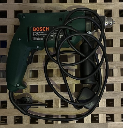 Bosch psb 400 - 400w, corded